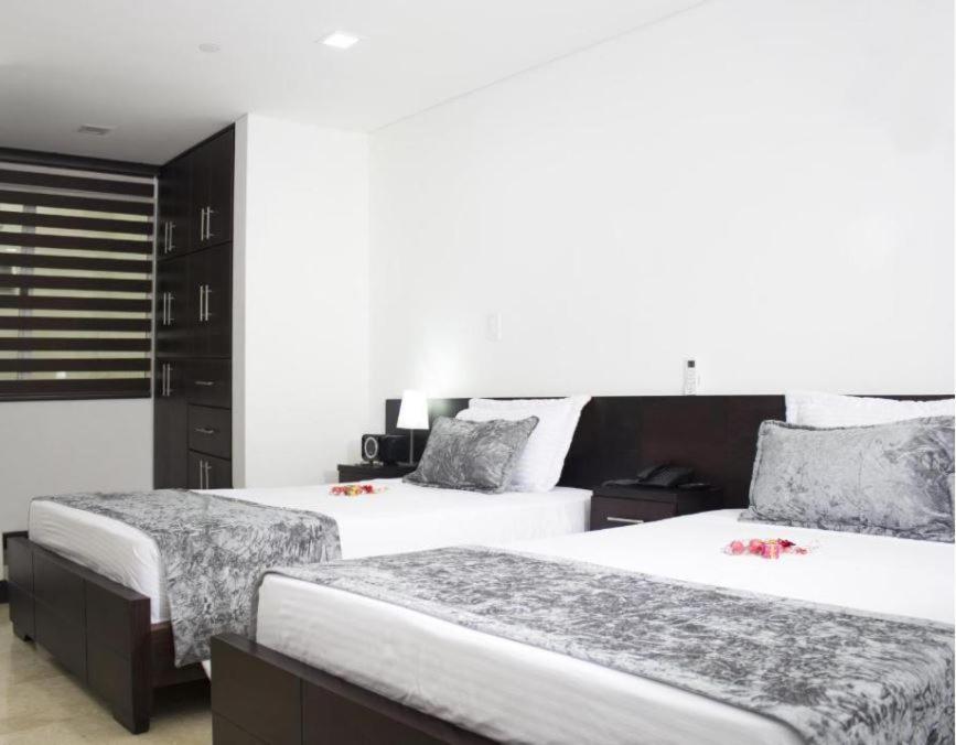 Hotel Lleras Express Медельїн Екстер'єр фото