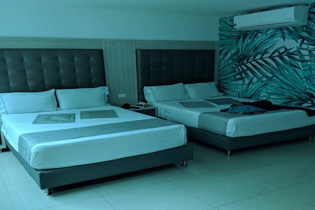 Hotel Lleras Express Медельїн Екстер'єр фото