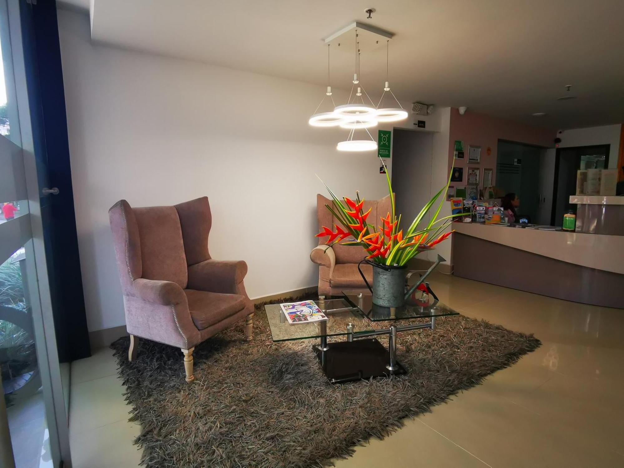 Hotel Lleras Express Медельїн Екстер'єр фото