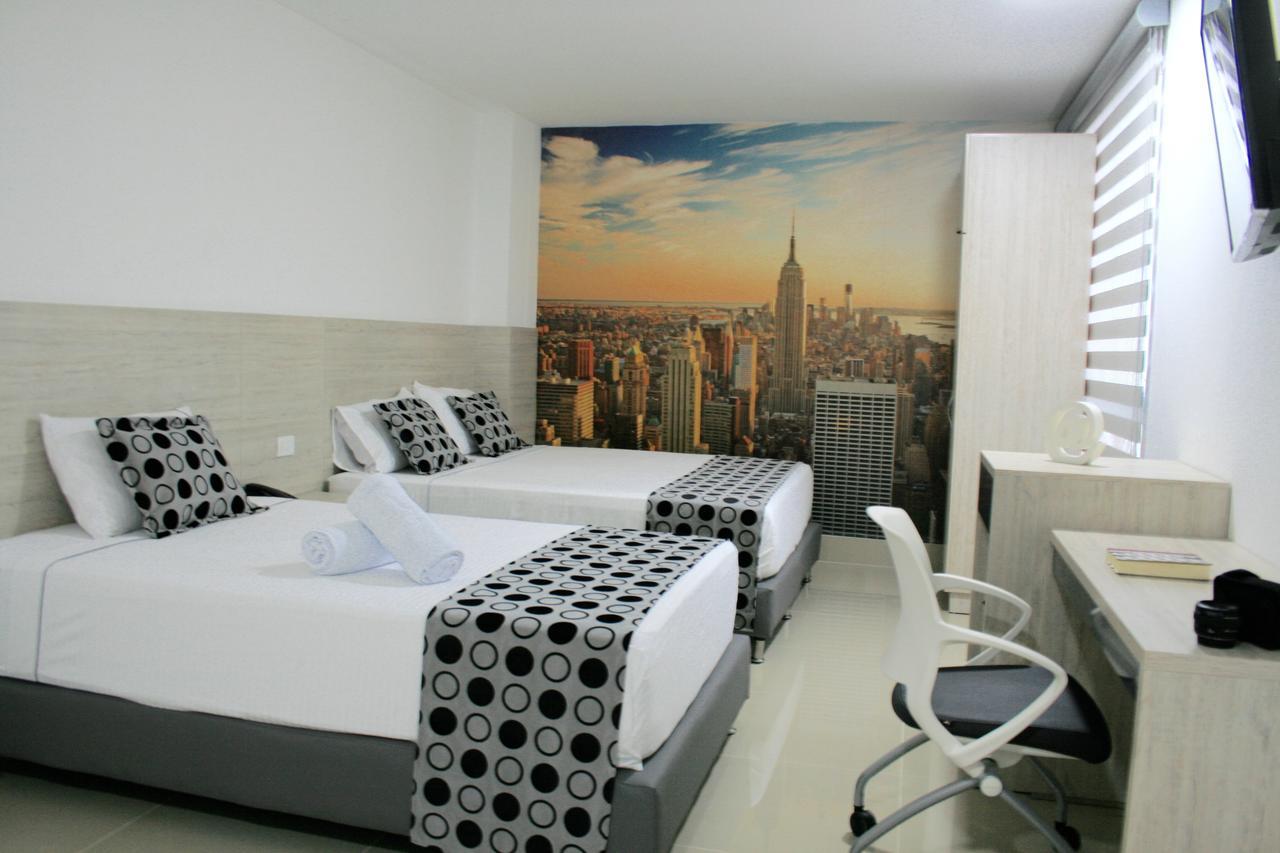 Hotel Lleras Express Медельїн Екстер'єр фото