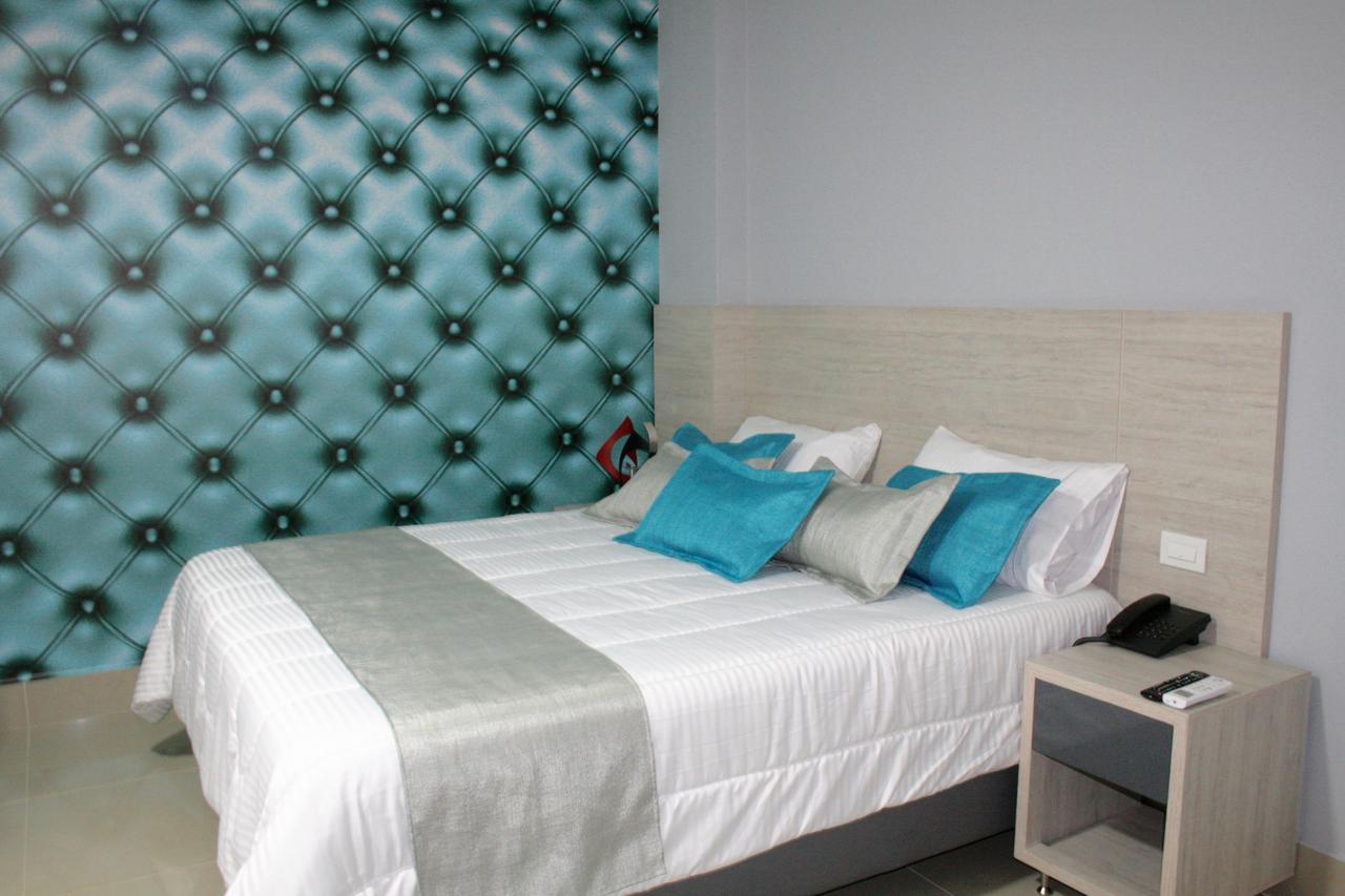 Hotel Lleras Express Медельїн Екстер'єр фото