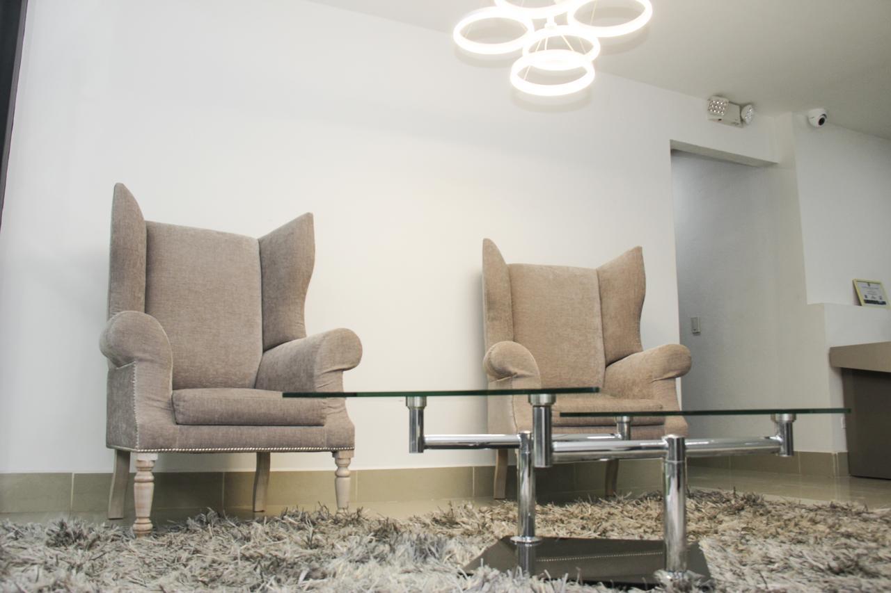 Hotel Lleras Express Медельїн Екстер'єр фото