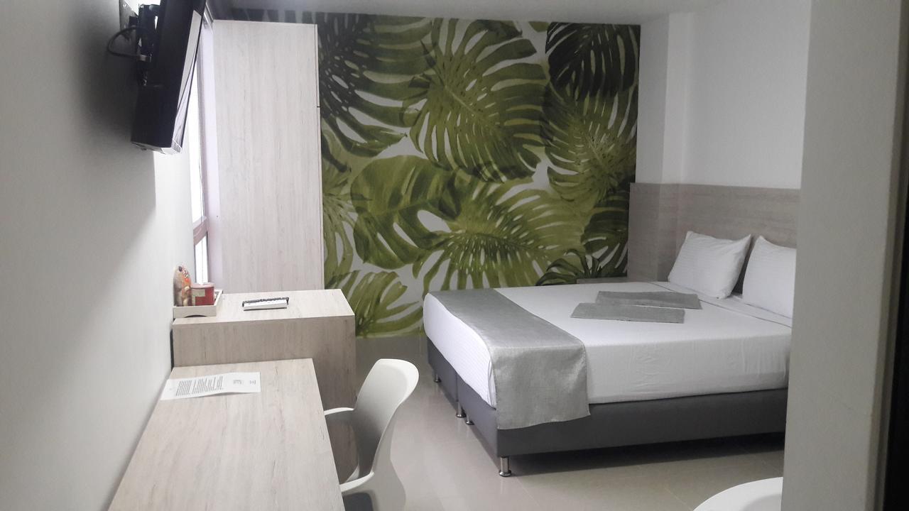 Hotel Lleras Express Медельїн Екстер'єр фото