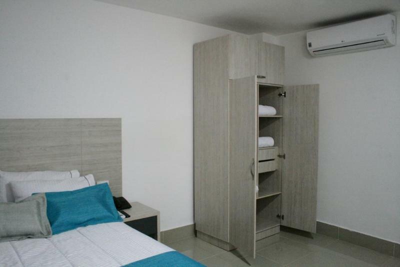 Hotel Lleras Express Медельїн Екстер'єр фото